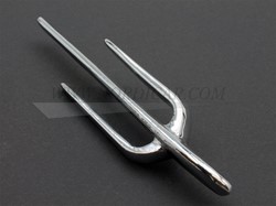 Emblem Motorhaube Schwalbe Volvo PV444 op zijkant motorkap 94442