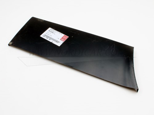 Rear repair panel- Right Volvo 142 242 tussen deur en wiel 675952