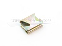 Clip, Panneau de porte Volvo 240 260 1304462