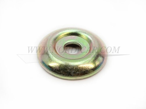 Reactiearm ring  Volvo 740 940 1359606