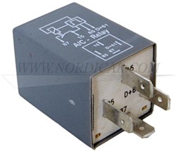 Airco relais Volvo 240 260 740 760, 1982-1992 1363449