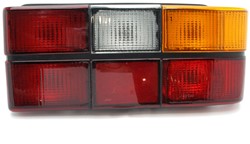 Taillight unit Right Volvo 240 260 ('79-) 1372448