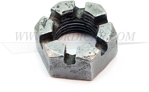 Nut, Wheel bearing Castle nut Front axle  Volvo 544 210 Amazon P1800 140 164 153042