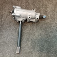 Steering rack -NEW Volvo P1800E 1800ES 250143-2