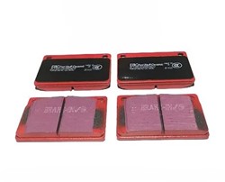 Brake pad set -Front axle EBC Redstuff Volvo Amazon P1800 (69-) 140 164 240 260 271739