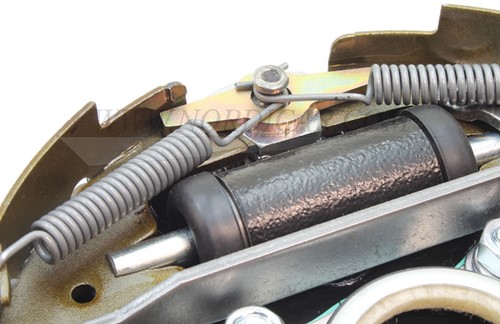 Cylindre de frein Arrière 13/16 20,3mm Volvo 544 210 Ama 1800 -64 659683-2