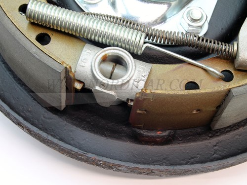 Remstelnok Volvo Ama 1800 64-69 668667-3