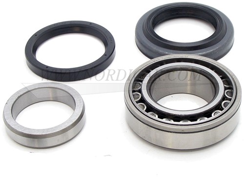 Wiellager set Achteras Volvo 140 164 240 P1800 740 760 273872