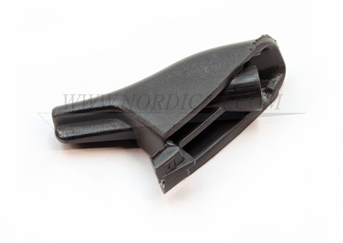 Load cover clip Right Volvo V40 30630310-2
