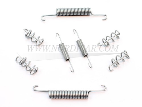 Kit de montage de mâchoires de frein à main  Volvo S60 -09 S80 -06 V70 00-08 XC90 31445338