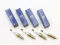 Bougie set Volvo B4204Tx Polestar 1 S60 (11-18) S60 Cross Country S80 (07-) S90 (17-) S90L V40 (13-) V40 Cross Country V60 (-18) V60 (19-) V60 Cross Country (-18) V60 Cross Country (19-) V70 (08-) V90 Cross Country XC40 XC60 (-17) XC60 (18-) XC70 (08-) XC90 (16-) 31673604