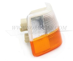 Flasher lamp- Right- white/orange Volvo 760 88-90 940 91-97 960 91-94 3518625