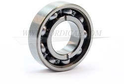 Staartstuk lager Volvo 240 940 AW70/71 3549225