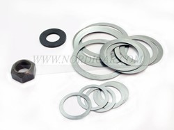 Différentiel- shim kit + écrou Volvo Amazon P1800 66-73 142 144 145 164 384211