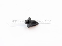 Clip panneau de porte Volvo V70 00- S60 S80 39964090