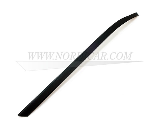 Trim moulding, Windscreen Left  Volvo V70 (00-08) XC70 (01-07) uni-colour 39992691