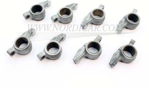 Rocker arm, engine timing -used part Volvo 544 Ama 1800 140 B18/20 418298 418301