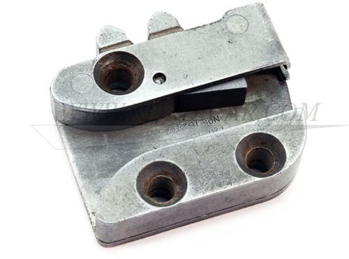 Loquet de porte -droite -pièce utilisée Volvo Amazon P1800 653719