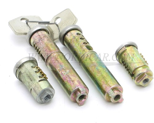 Slotset Volvo P1800 664736