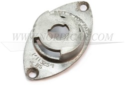 Base plate, door handle left -used part Volvo Amazon  667108