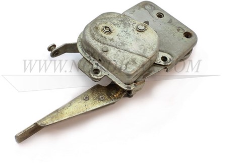 Serrure de porte Gauche avant -pièce utilisée Volvo Amazon 667431