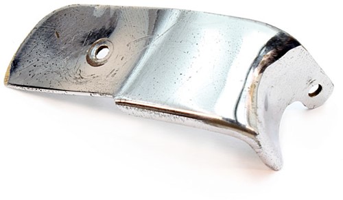 Partie d'extrémité droite chrome- pièce utilisée Volvo P1800J 668003-2