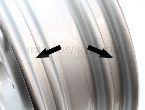 Velg staal 15 X 4,5: Standaard Volvo Duett Ama P220 1800S 668280-3