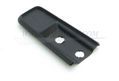 Tailgate hinge seal- Right Volvo 220 668917
