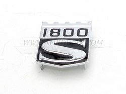 Emblème P1800S coffre Volvo 1800 670241