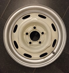Velg staal 15 x 4: Standaard gebruikt Volvo 544 Amazon 670429