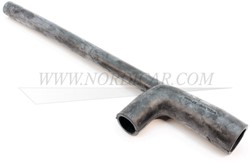 Radiator hose- Lower Volvo 1800S ch 19175- 671840