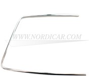 Vitre arrière – baguette décorative Gauche Volvo 142 144 164 242 244 264 675867