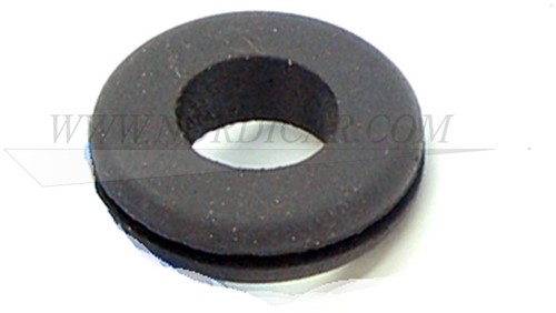 Grommet rubber Volvo Ama 680011