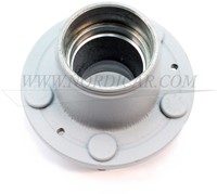 Moyeu de roue essieu avant -pièce utilisée Volvo  P1800E ES 1970-1973 682299-3