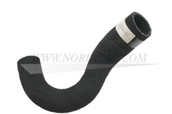 Tuyau de radiateur inférieur Volvo 164 -32399 m/AC 164 32400- m/AC z/AC 687141