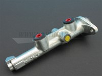 Master brake cylinder Volvo 240 260 8111005