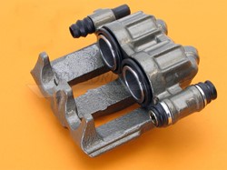 Étrier de frein- Bendix- avant droit Volvo 740 760 zoneder ABS 8111062