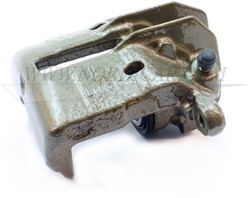 Remklauw Linksvoor Volvo S/V40 1998-2004 8251694