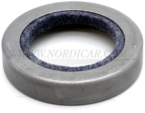 Inner grease seal- Front wheel Volvo 444 445 544 210 88640