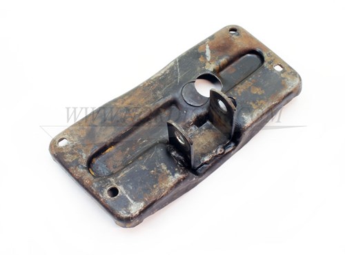 Versnellingsbak steun gebruikt Volvo 444 89743-2