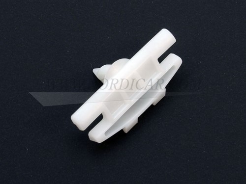 Befestigungsclip weiss Volvo 850 9151649-2