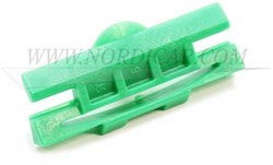 Clip, protection de seuil 850 S/V70 -2000 Volvo 850 S/V70 -00 9178777