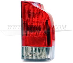 Taillight upper Right V70N, XC70 00-05 Volvo V70 (00-05) XC70 (01-05) 9483689