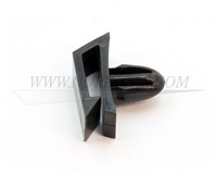 Clip Volvo 240 260 947661-2