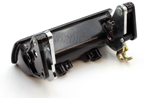 Door handle- Right Front/Rear Volvo 142 144 145 164 72- 240 260 zwart/chr 1202431-2