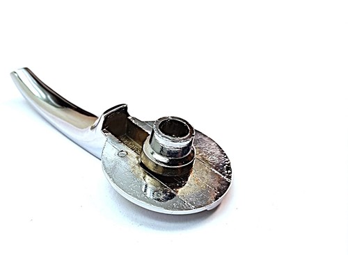 Door handle Volvo P120 chassisnr 166400- P130 84600-279899 670662-3
